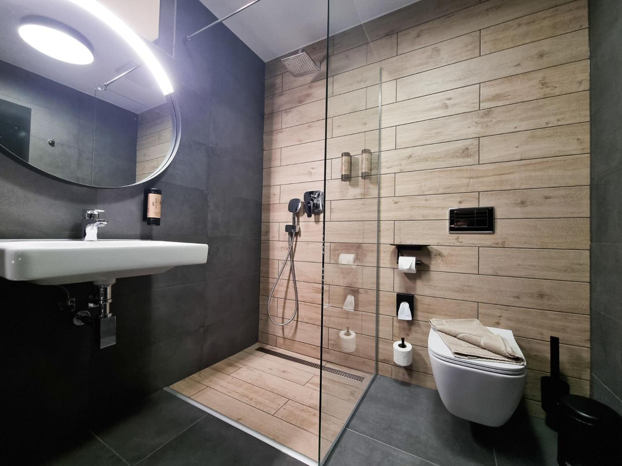 Das Erz Medical Spa & Hotel Rottendorf Εξωτερικό φωτογραφία